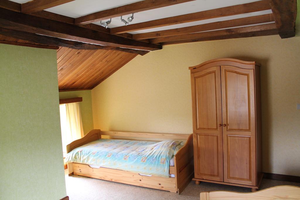 La Metairie Villa Houffalize Phòng bức ảnh